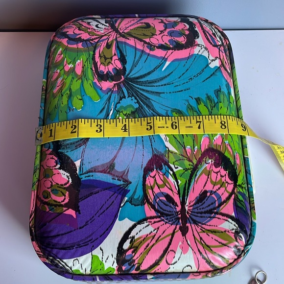 Vintage Hippie era flower power mini suitcase with key retro style - Picture 15 of 16